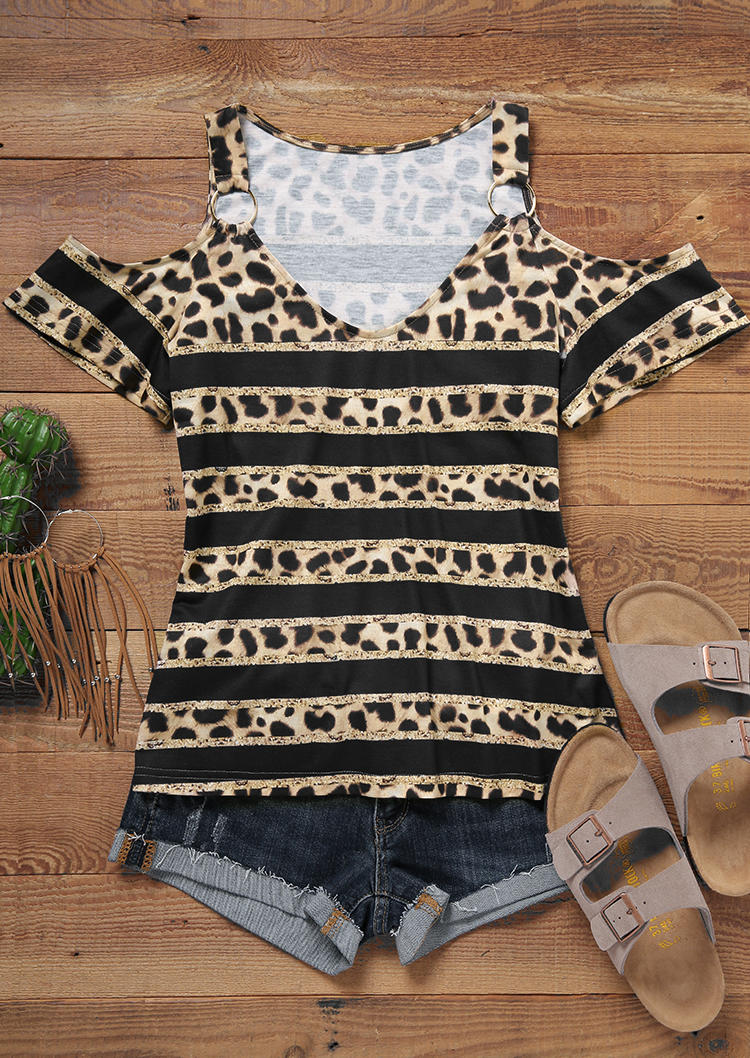 

Blouses Leopard Metal Chain Strap Cold Shoulder Blouse in Multicolor. Size: L,M