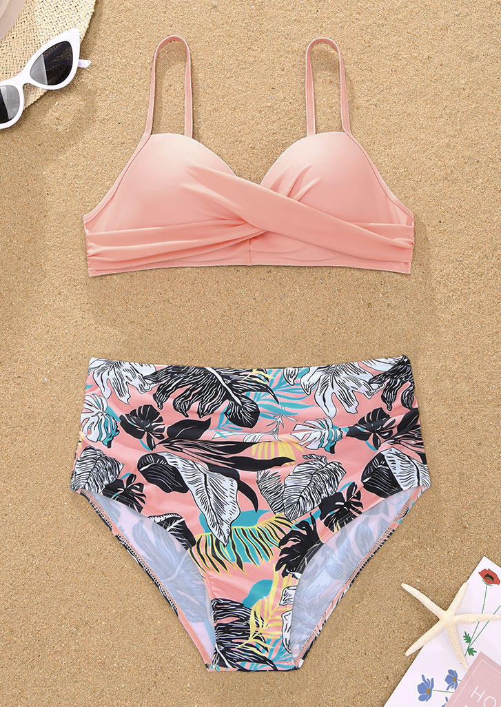 

Bikini Sets Criss-Cross Ruffled Palm Leaf Bikini Set in Pink. Size: ,XL