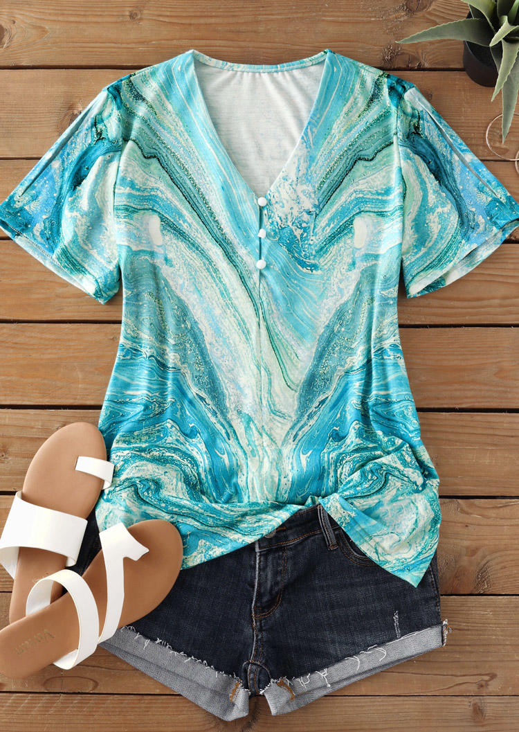 

Blouses Tie Dye Button Hollow Out Blouse in Multicolor. Size