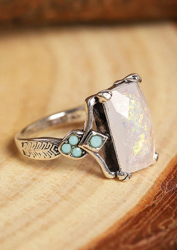 

Rings Turquoise Alloy Retro Square Ring in Multicolor. Size