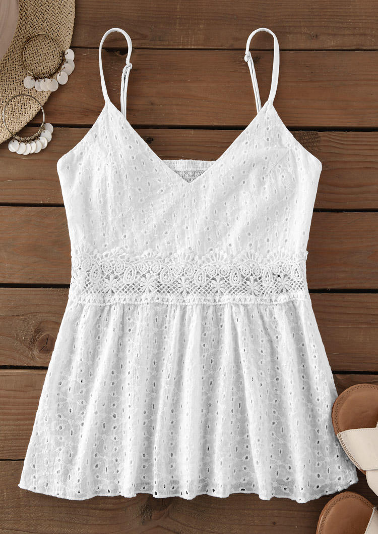 

Tank Tops Lace Splicing Hollow Out Ruffled Smocked Camisole in White. Size: ,XL