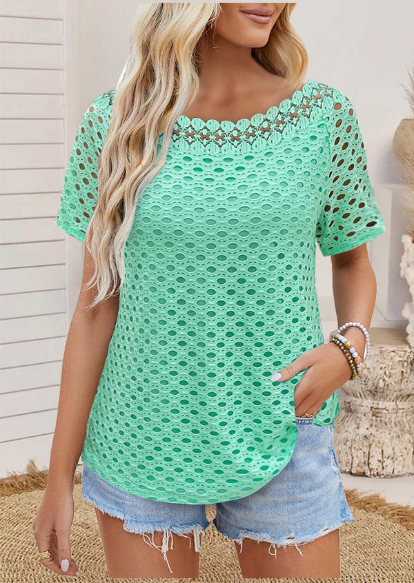 

Blouses Hollow Out Short Sleeve Blouse in Green. Size: L,M,,XL