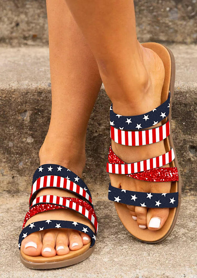 

Slippers American Flag Round Toe Flat Slippers in Multicolor. Size