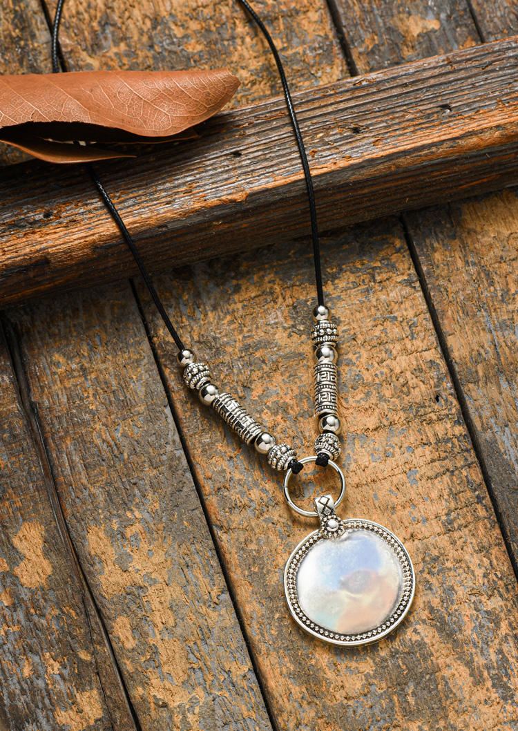 

Necklaces Geometric Beading Alloy Pendant Necklace in Multicolor. Size
