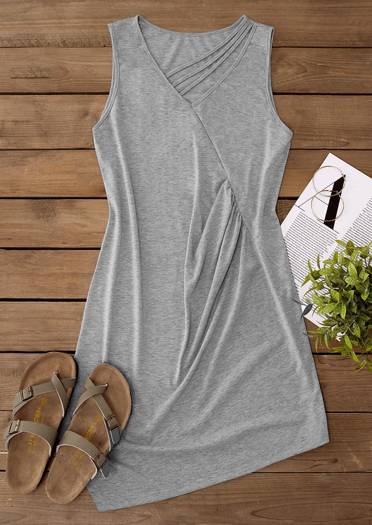 

Mini Dresses Hollow Out Ruffled Irregular Hem Mini Dress in Gray. Size: L,M