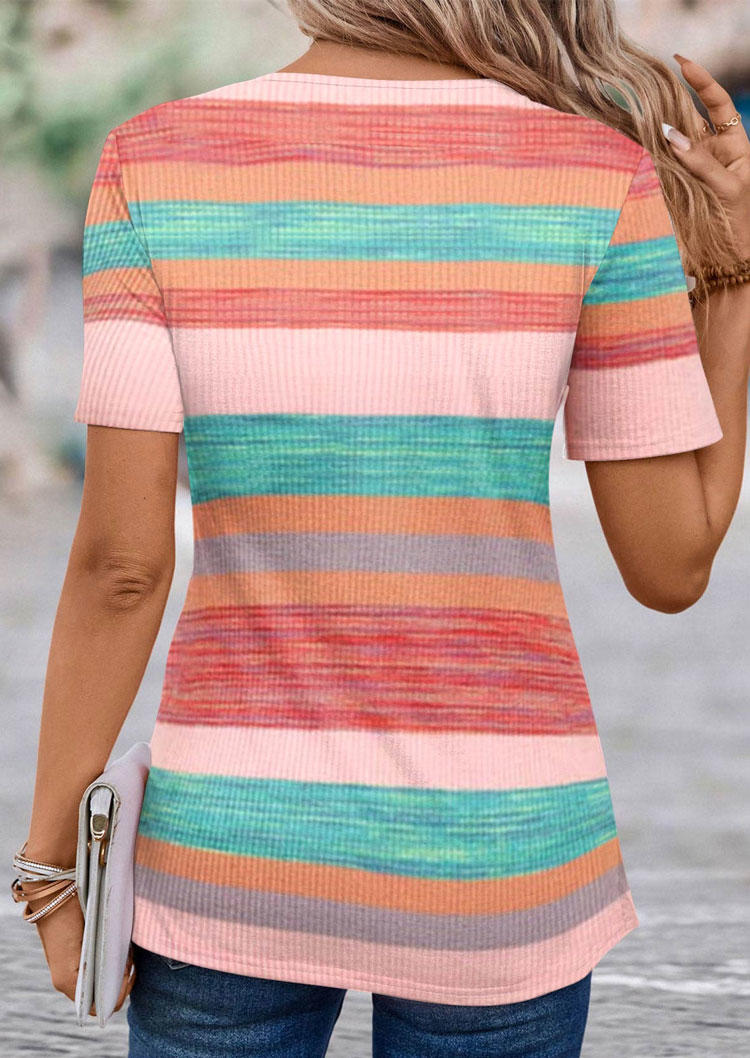 

Blouses Striped Color Block Fake Two-Piece Blouse in Multicolor. Size: L,M,,XL