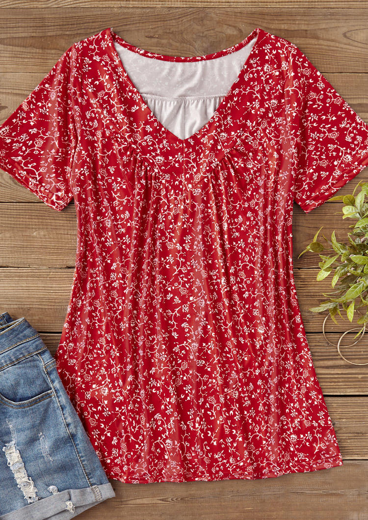 

Blouses Ditsy Floral Ruffled V-Neck Blouse in Red. Size