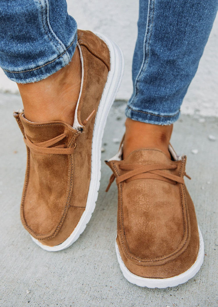 

Sneakers Slip On Round Toe Flat Sneakers in Brown. Size: ,38,39,40,41