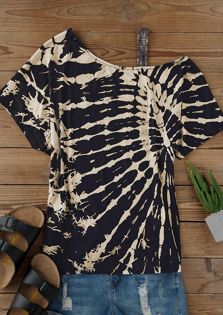 

Blouses Tie Dye One Sided Cold Shoulder Blouse in Multicolor. Size
