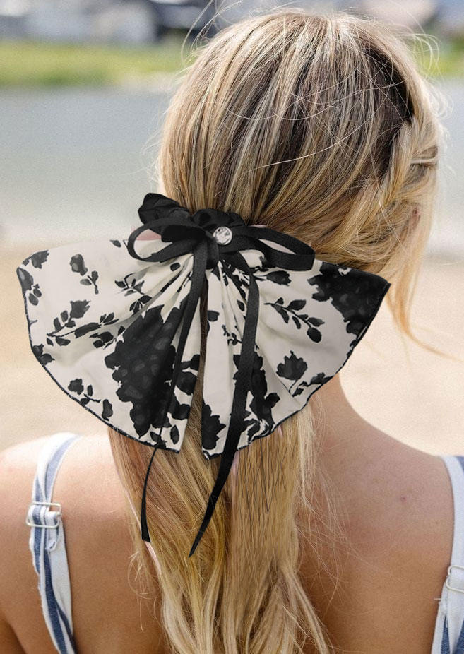 

Ink Painting Bowknot Scrunchies in Black,White. Size