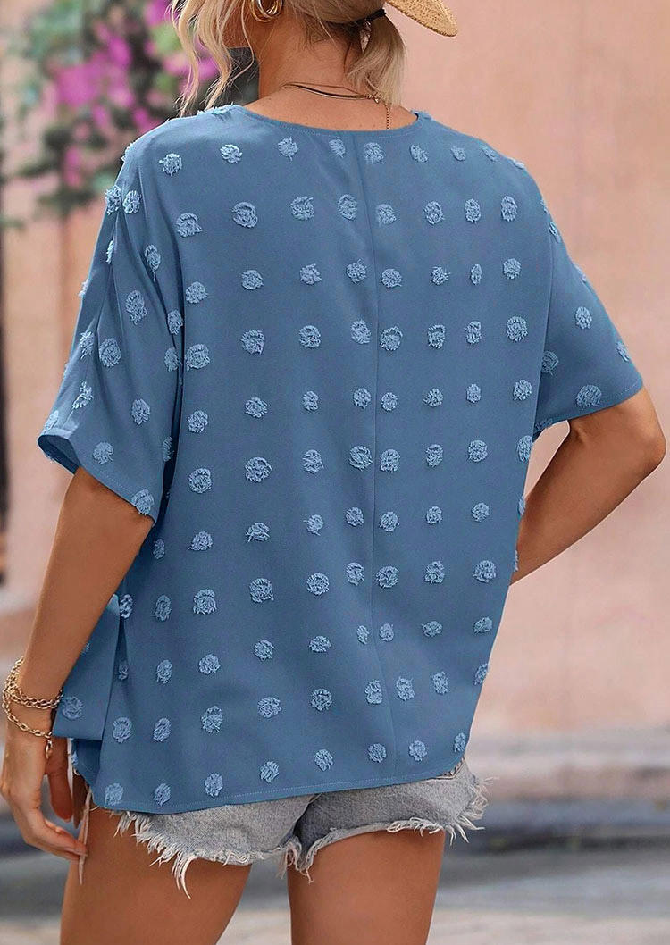

Blouses Dotted Swiss Tie Blouse in Blue. Size: L,M,,XL