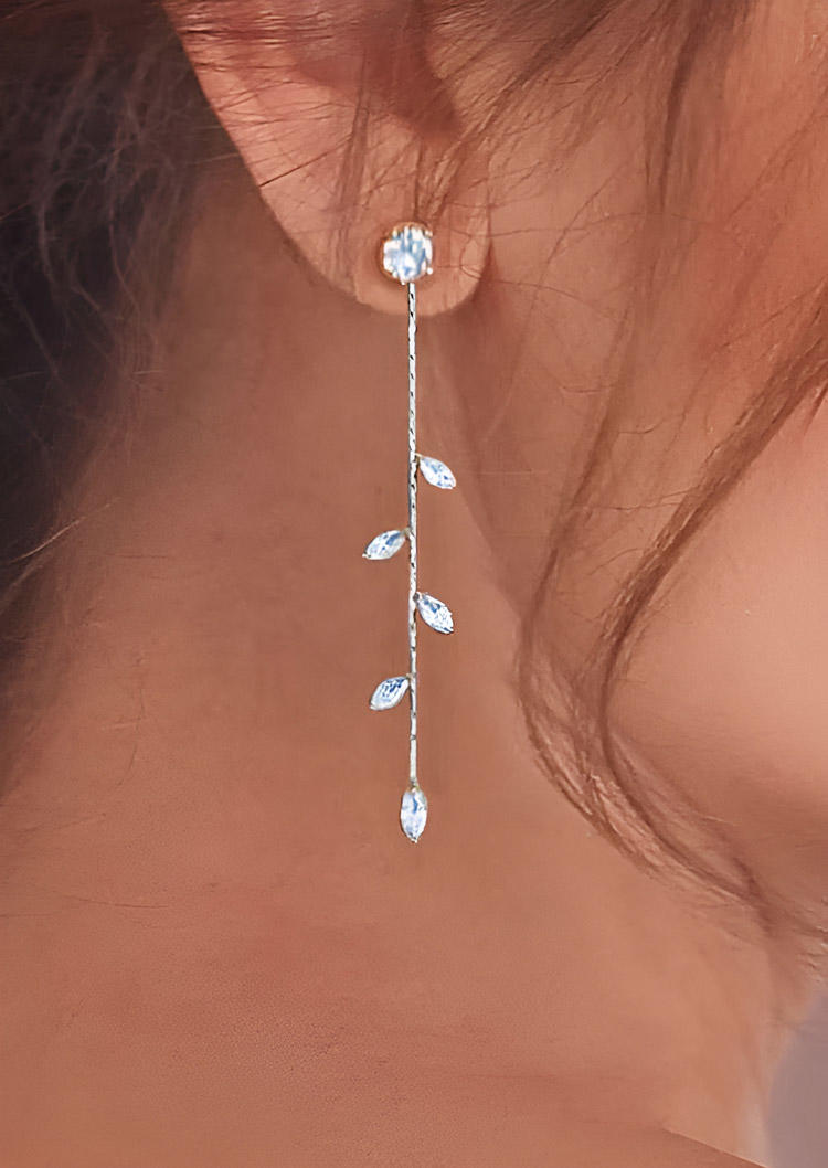 

Earrings Leaf Rhinestone Alloy Elegant Earrings in Silver. Size