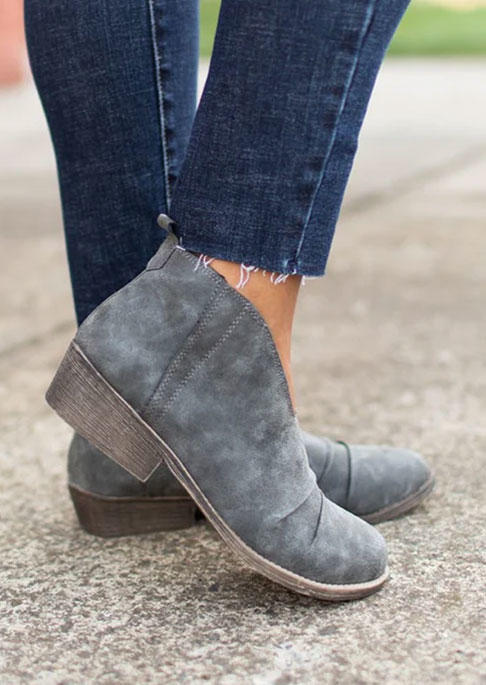 

Boots Ruched Round Toe Ankle Boots in Gray. Size: ,38,39,40,41