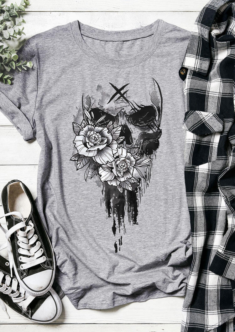 

T-shirts Tees Halloween Floral Skull O-Neck T-Shirt Tee in Gray. Size