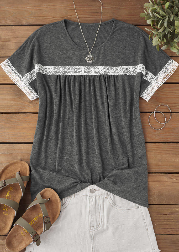 

Blouses Contrast Lace Ruffled Short Sleeve Blouse in Gray. Size: L