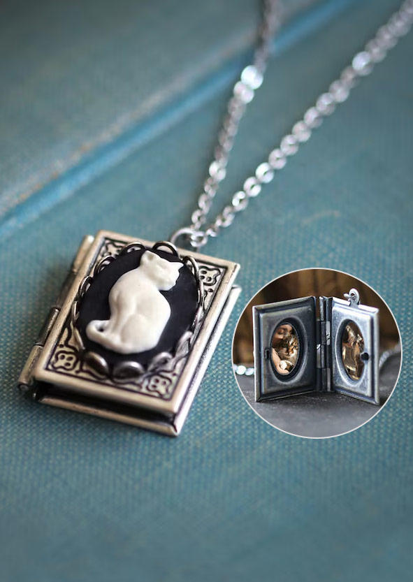 

Necklaces Cameo Cat Book Locket Pendant Necklace in Multicolor. Size
