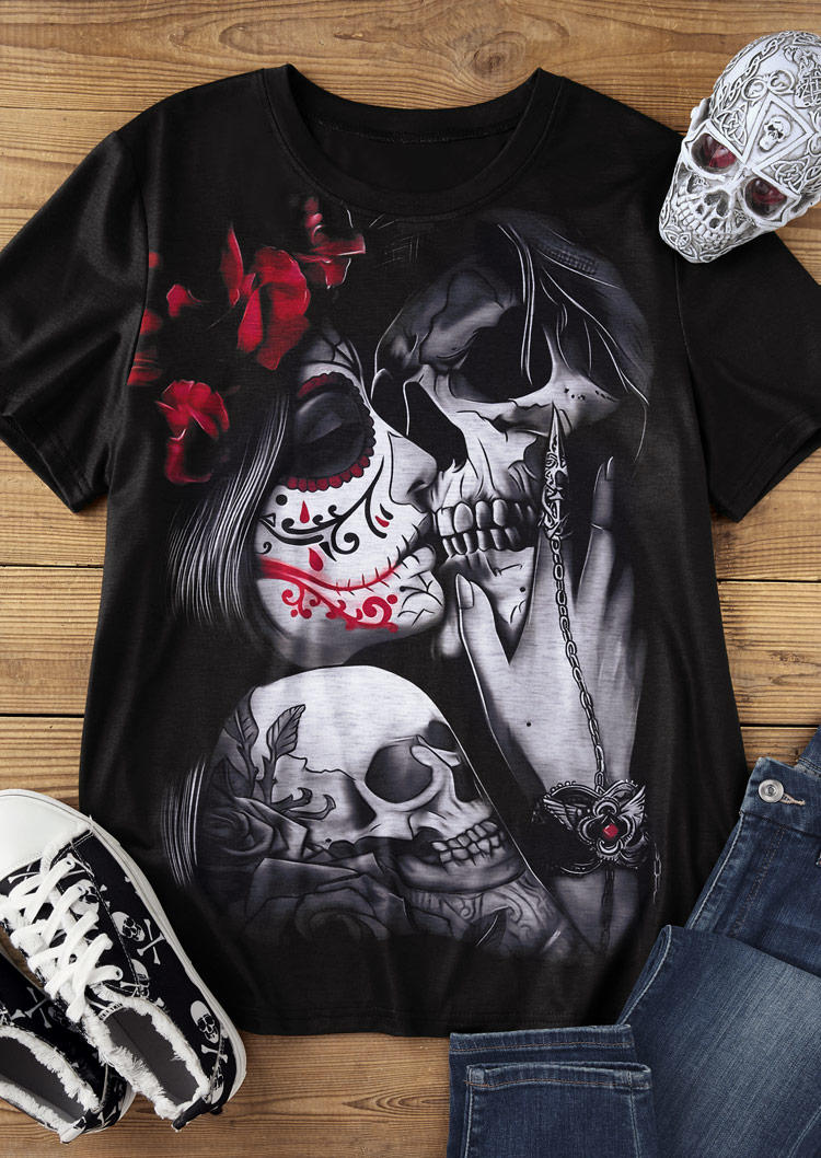 

T-shirts Tees Halloween Skeleton Floral Gothic T-Shirt Tee in Black. Size