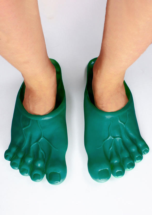 

Slippers Helloween Funny Creative Unisex Big Toe Flat Slippers in Green. Size