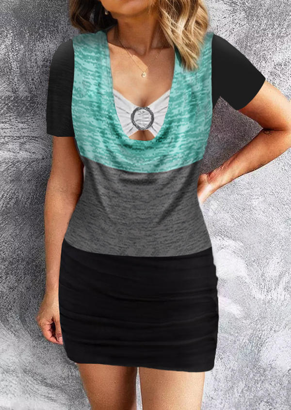 

Bodycon Dresses Color Block Hollow Out Ruffled Bodycon Dress in Multicolor. Size: L,M,,XL