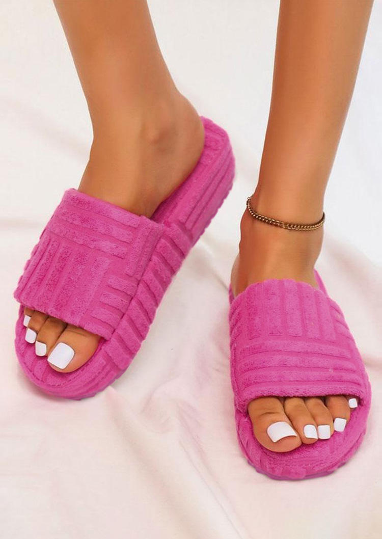 

Slippers Flannel Round Toe Platform Slippers - Rose Red in Red. Size
