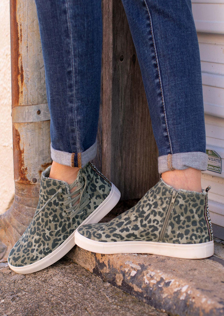 

Sneakers Leopard Lace Up Zipper Slip On Flat Sneakers in Multicolor. Size: ,38,39,40,41