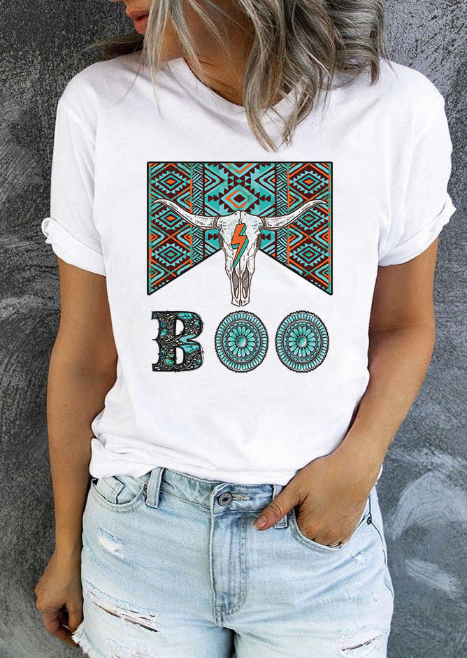 

T-shirts Tees Boo Aztec Geometric Steer Skull Western T-Shirt Tee in White. Size: M