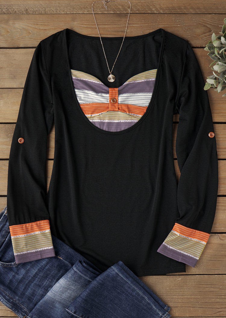 

Blouses Striped Button Long Sleeve Blouse in Black. Size: L,M,,XL