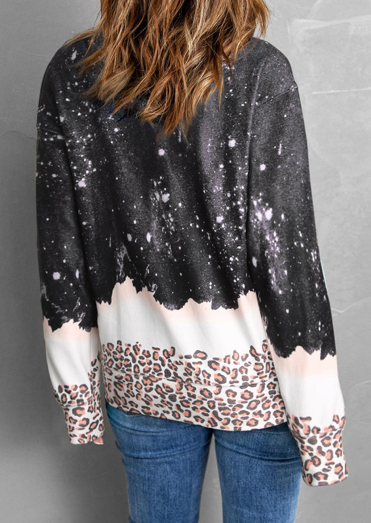

Sweatshirts Lucky Shamrock Leopard Bleached Sweatshirt in Multicolor. Size: L,M