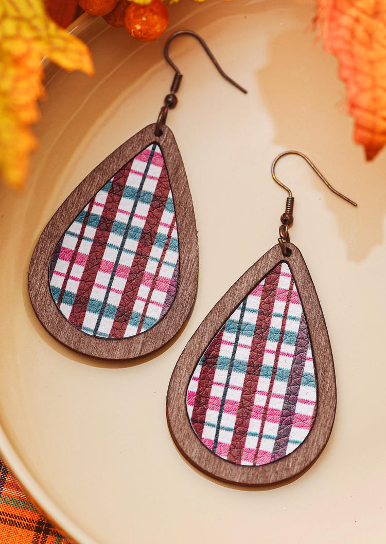 

Earrings Classic British Plaid Water Drop Wooden Earrings in Multicolor. Size