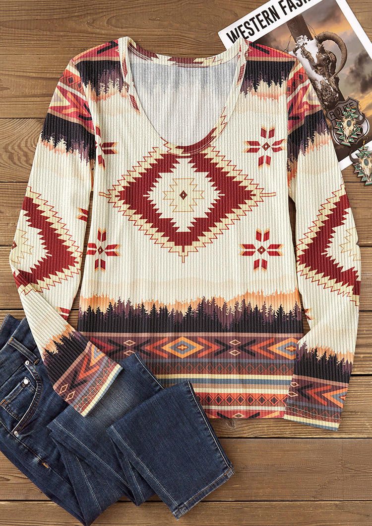 

Blouses Aztec Geometric Western Long Sleeve Blouse in Multicolor. Size: L