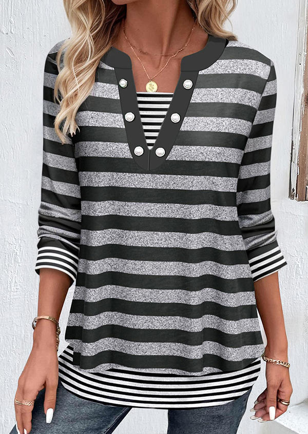 

Blouses Striped Button Long Sleeve Blouse in Multicolor. Size: L,M,,XL