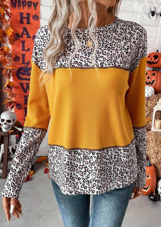 

Blouses Leopard Color Block O-Neck Blouse in Multicolor. Size: L,M