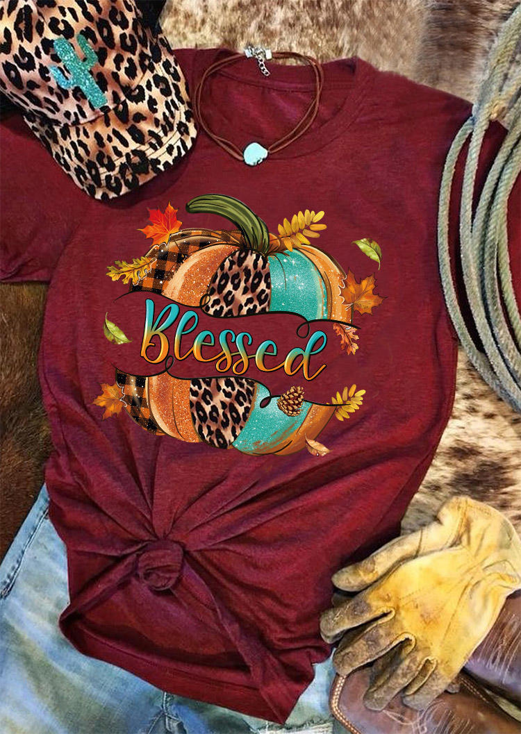 

T-shirts Tees Thanksgiving Blessed Pumpkin Maple Leaf T-Shirt Tee - Burgundy in Red. Size