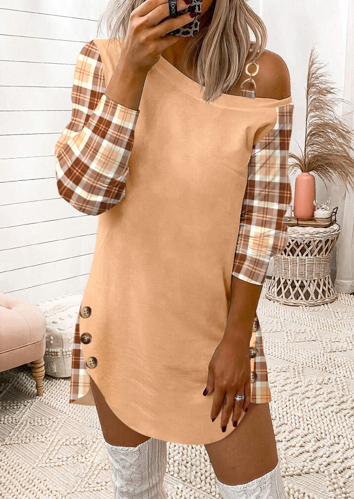

Sweatshirt Dresses Plaid Button Chain Strap One Sided Cold Shoulder Sweatshirt Dress in Multicolor. Size: L,M,,XL