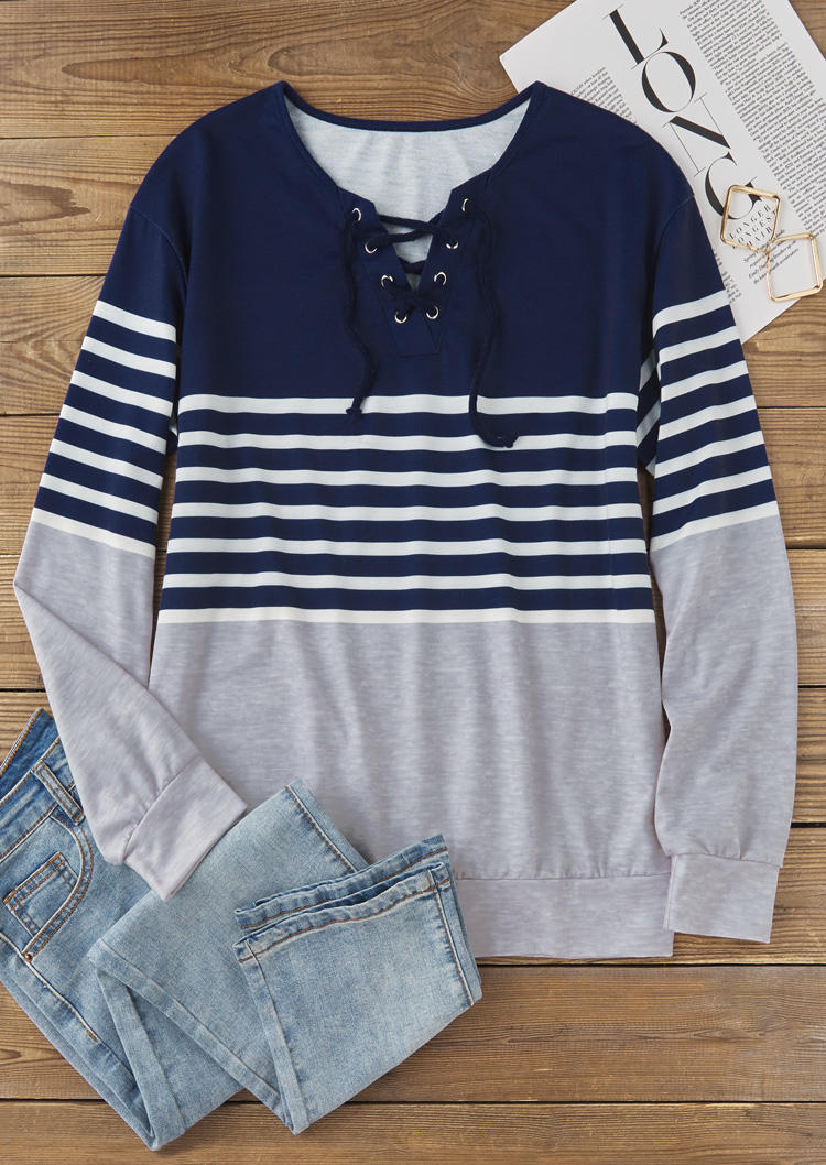 

Sweatshirts Striped Color-Blocked Lace Up Sweatshirt in Multicolor. Size: L,M,,XL