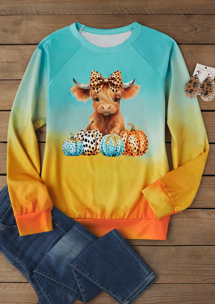 

Sweatshirts Gradient Pumpkin Leopard Highland Cattle Sweatshirt in Multicolor. Size: L,M,,XL