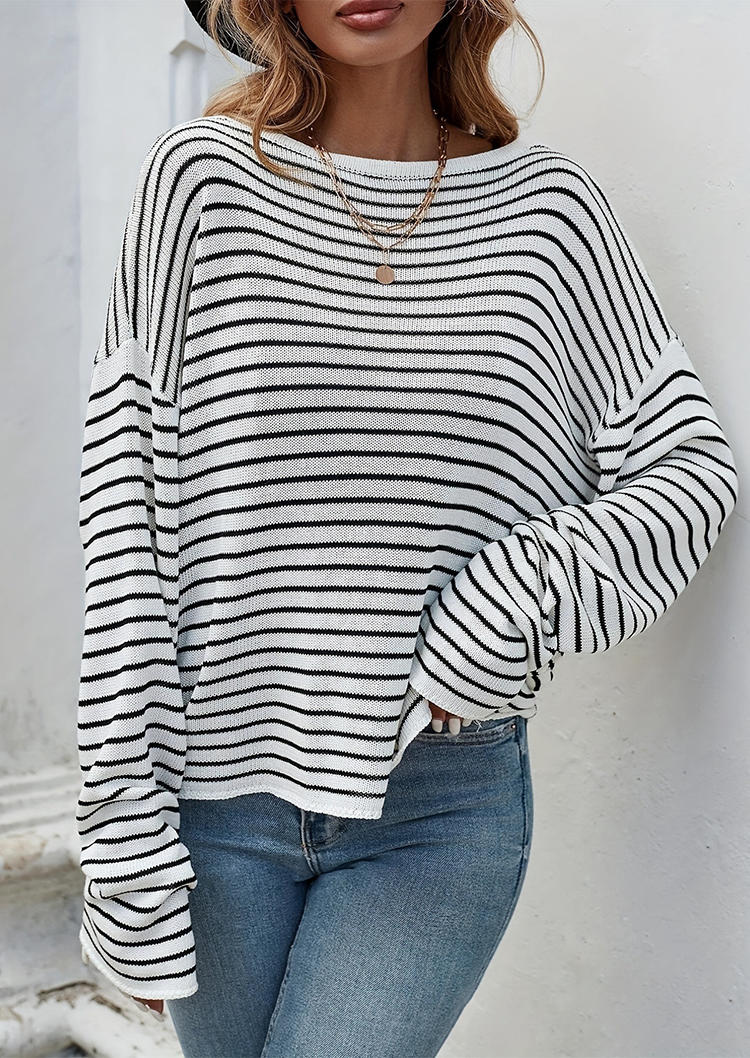 

Sweaters Reversible Striped Twist Sweater in White. Size: L,M,,XL