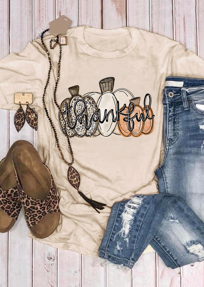 

T-shirts Tees Thanksgiving Thankful Leopard Pumpkin T-Shirt Tee in Apricot. Size: L,M,,XL