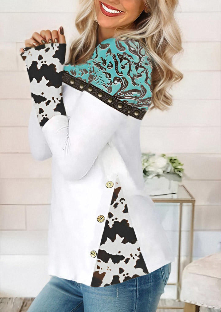 

Blouses Cow Abstract Graphic Button Blouse in White. Size: L,M,,XL