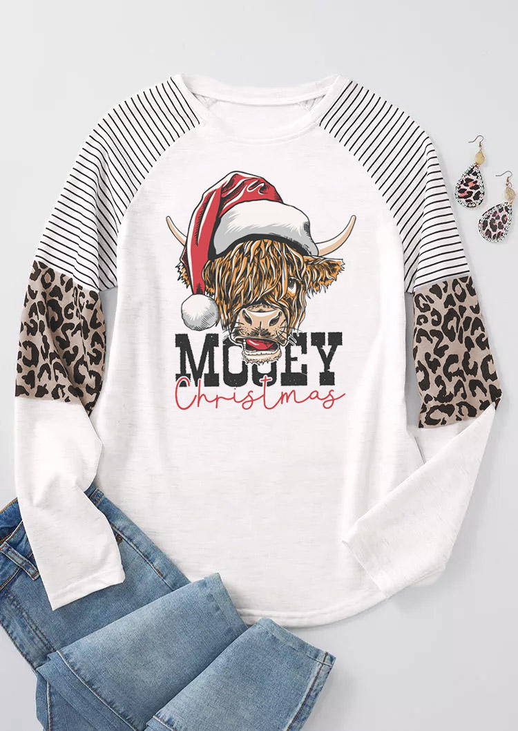 

T-shirts Tees Mooey Christmas Highland Cattle T-Shirt Tee in White. Size: L,M,,XL