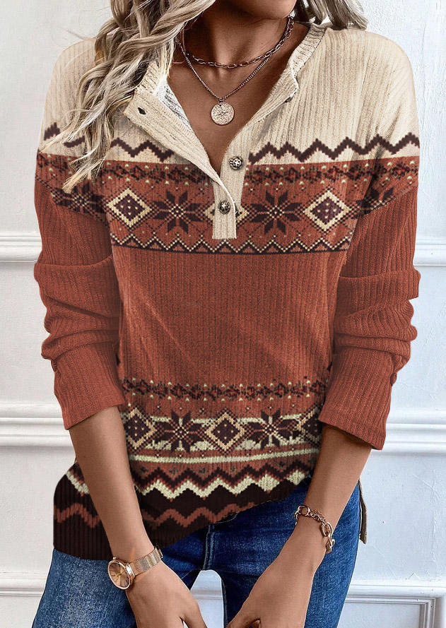 

Blouses Color-Blocked Geometric Ribbed Button Blouse in Multicolor. Size: L,M,,XL