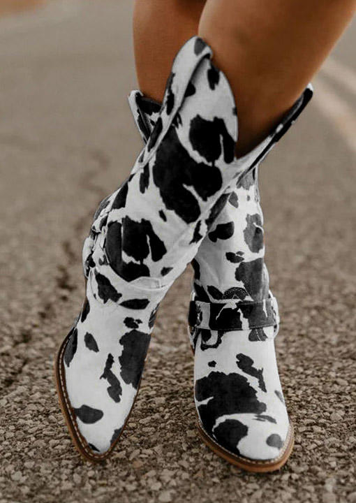 

Boots Cow Western Flannel Pointed Toe Boots in Black. Size
